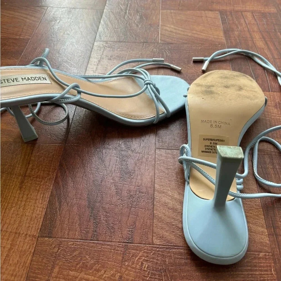 Steve Madden | Tiffany Blue Wrap Around Strappy Kitten Heels | 8.5 - Picture 5 of 5